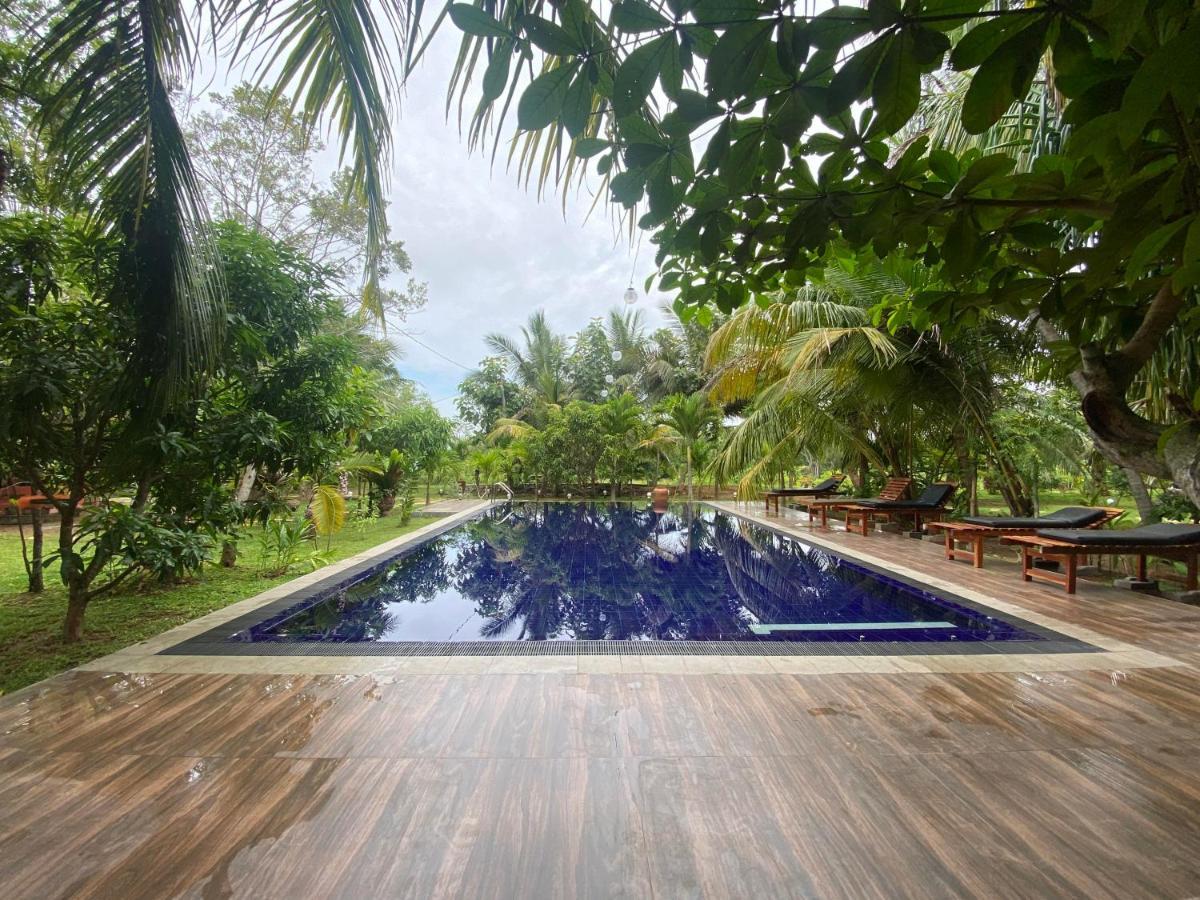 Hidden Garden Hotel 3*